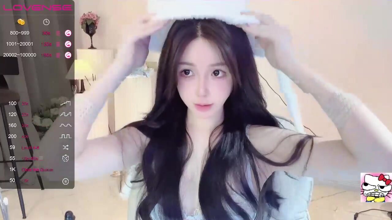 Latest in July! The goddess with long black stockings and 172CM loli face and super good looks [Deepeggs] [Hahaha_ha2] was completely released. She sprayed 10 times in a row in more than an hour. How much water did she need to drink?