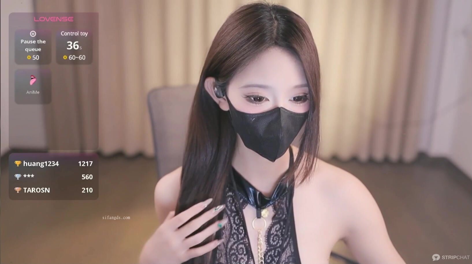 Stripchat女神【小草帽JessicaRewan yaya_86】500币门票大秀(2)